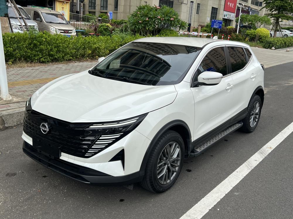 Nissan Qashqai 2025 Honor 2.0L CVT XV True Heart Edition