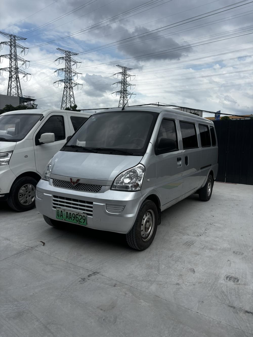 Wuling Wuling Rongguang EV 2022 basic bus CATL