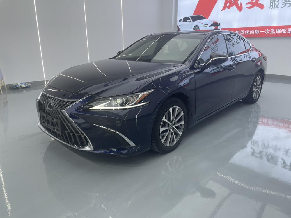 Lexus Lexus ES 2022 300h Excellence Edition