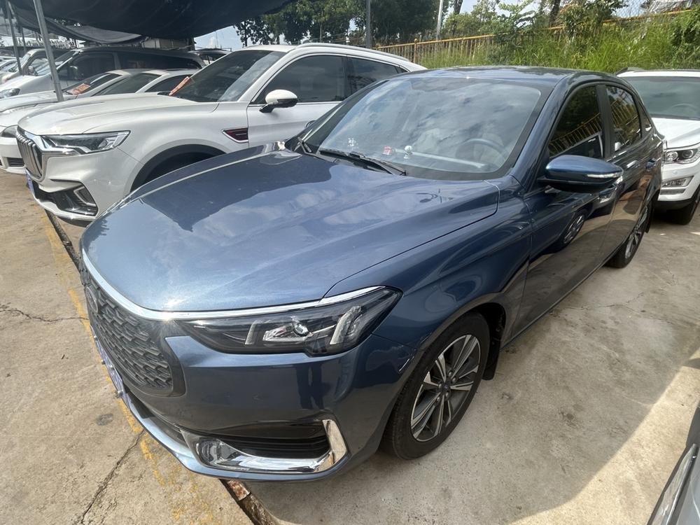 Ford Forex 2021 1.5L automatic gold version