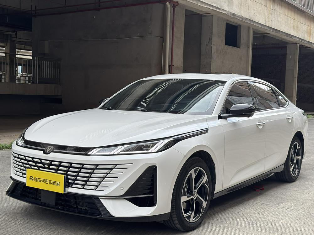 Changan Eado 2025 model 1.5T DCT 500Bar premium type