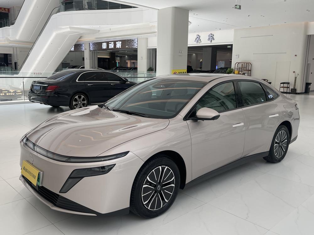 Nissan Nissan N6 2026 180 Max