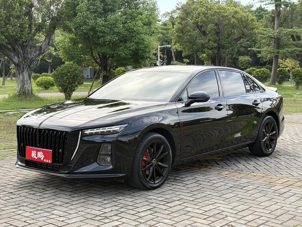 FAW_Hongqi Hongqi H5 2025 1.5T DCT 600,000 units commemorative edition