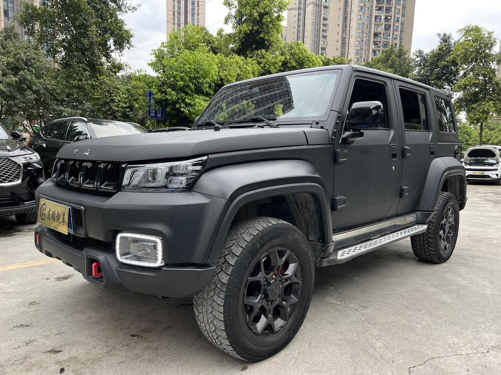 BAIC_Motor Beijing Off-Road BJ40 2023 2.0D Automatic Four-wheel Drive Blade Hero Edition Knight Type