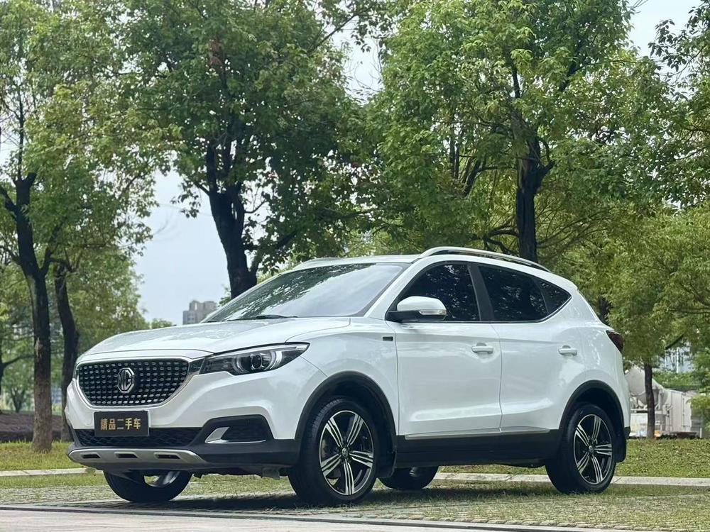 SAIC MG ZS 2020 model, the world’s million-selling model 1.5L manual 65-inch giant screen sunroof version