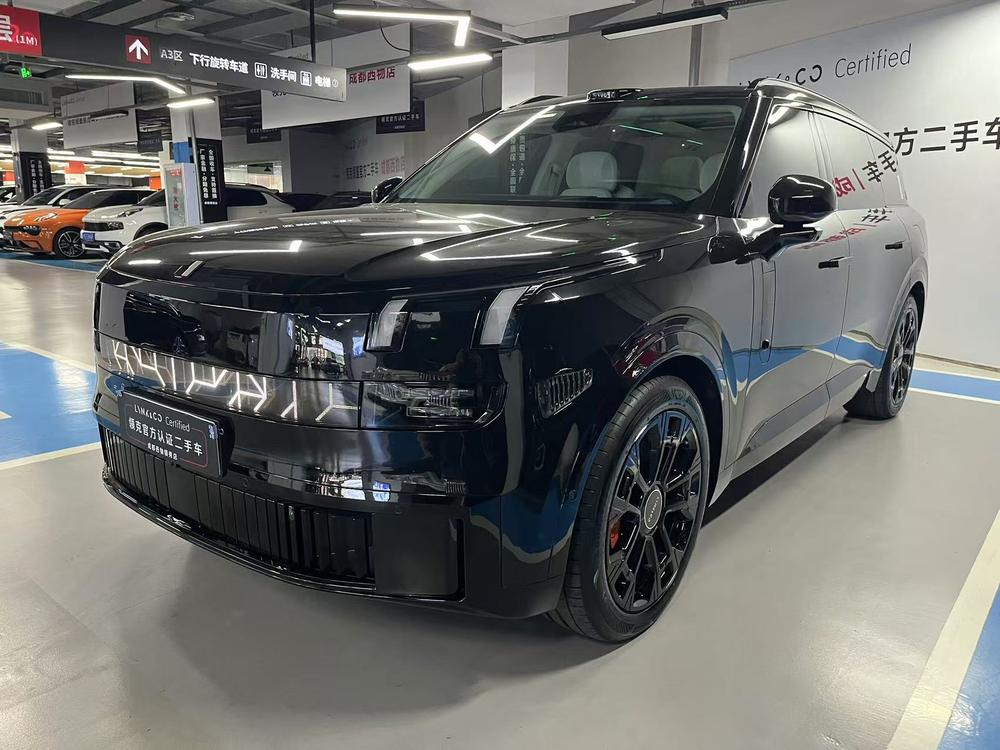 Lynk_&_Co Lynk & Co 900 2025 2.0T Ultra six-seater