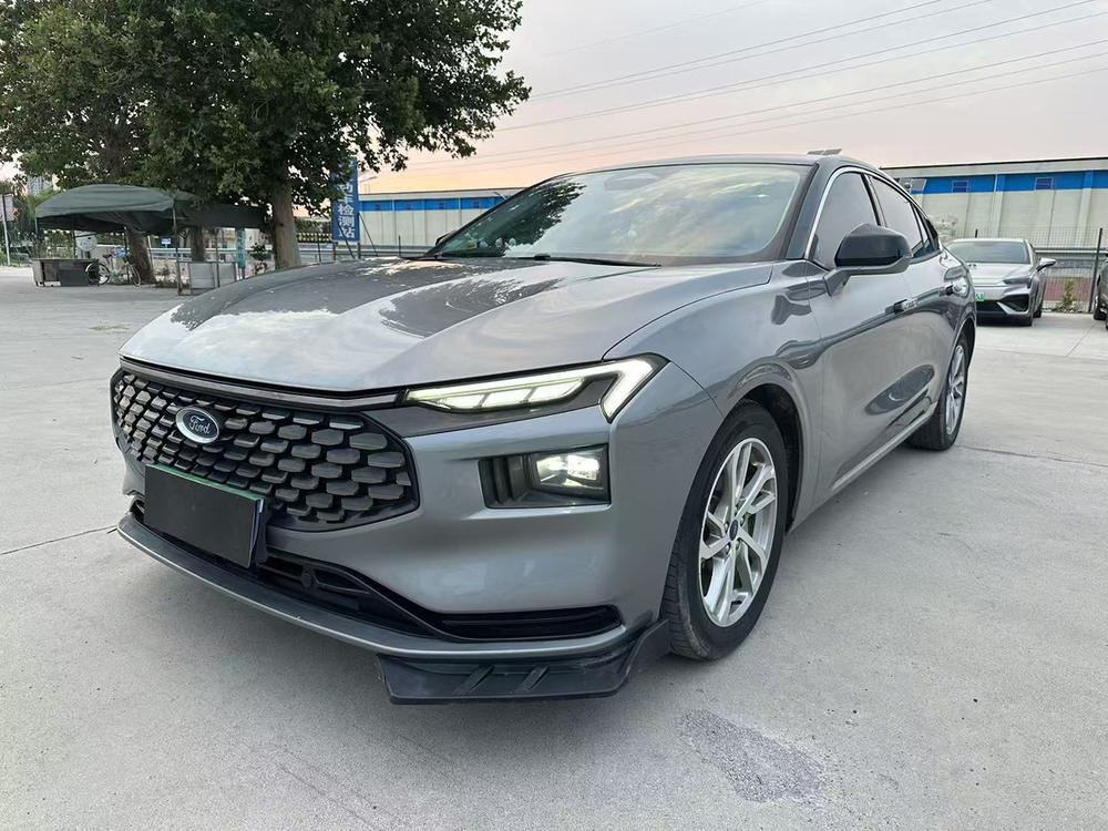 Ford Mondeo 2022 facelift EcoBoost 245 luxury model