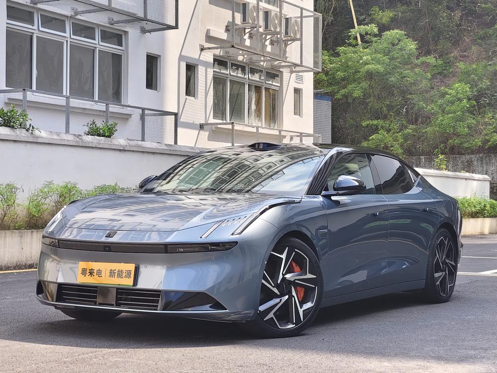 Lynk_&_Co Lynk & Co Z10 2024 95kWh 702km four-wheel drive smart driving Ultra