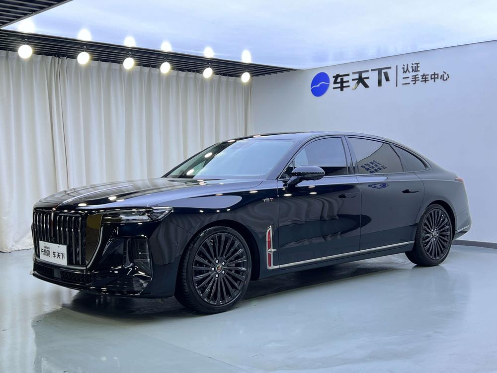 FAW_Hongqi Hongqi H9 2025 3.0T Flag collar four-wheel drive private style version