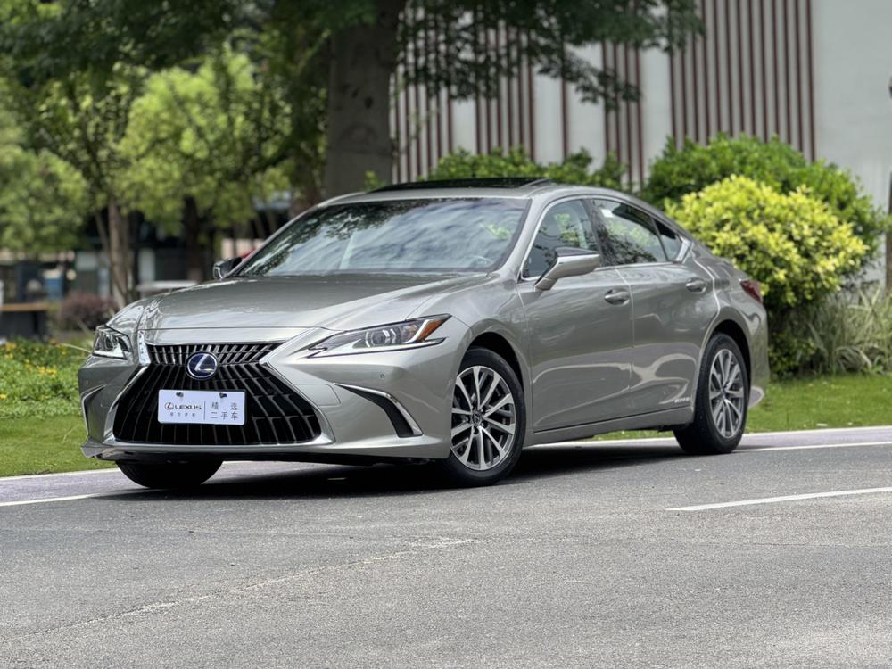 Lexus Lexus ES 2021 300h Excellence Edition