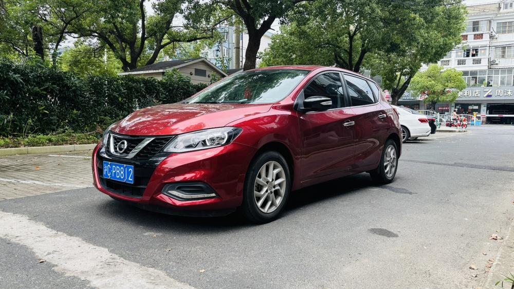 Nissan Tiida 2021 1.6L CVT cool version