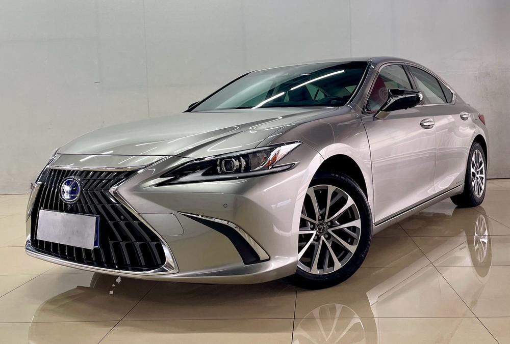 Lexus Lexus ES 2021 300h Excellence Edition