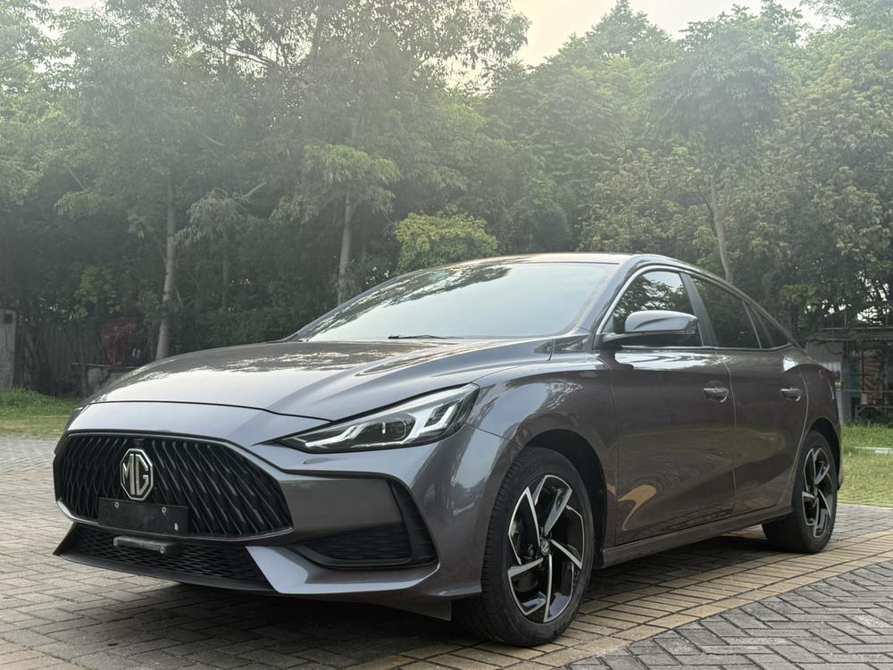 SAIC MG5 2022 300TGI DCT Chaoyue Luxury Edition