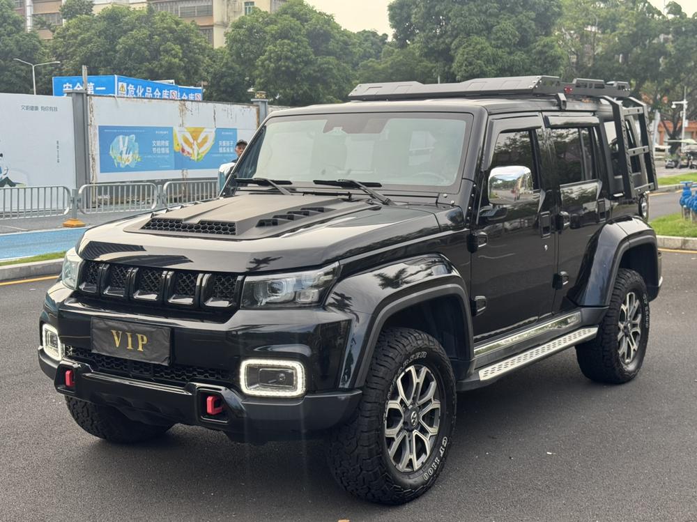 BAIC_Motor Beijing Off-Road BJ40 2019 PLUS 2.3T Automatic Four-wheel Drive Exclusive Edition National VI