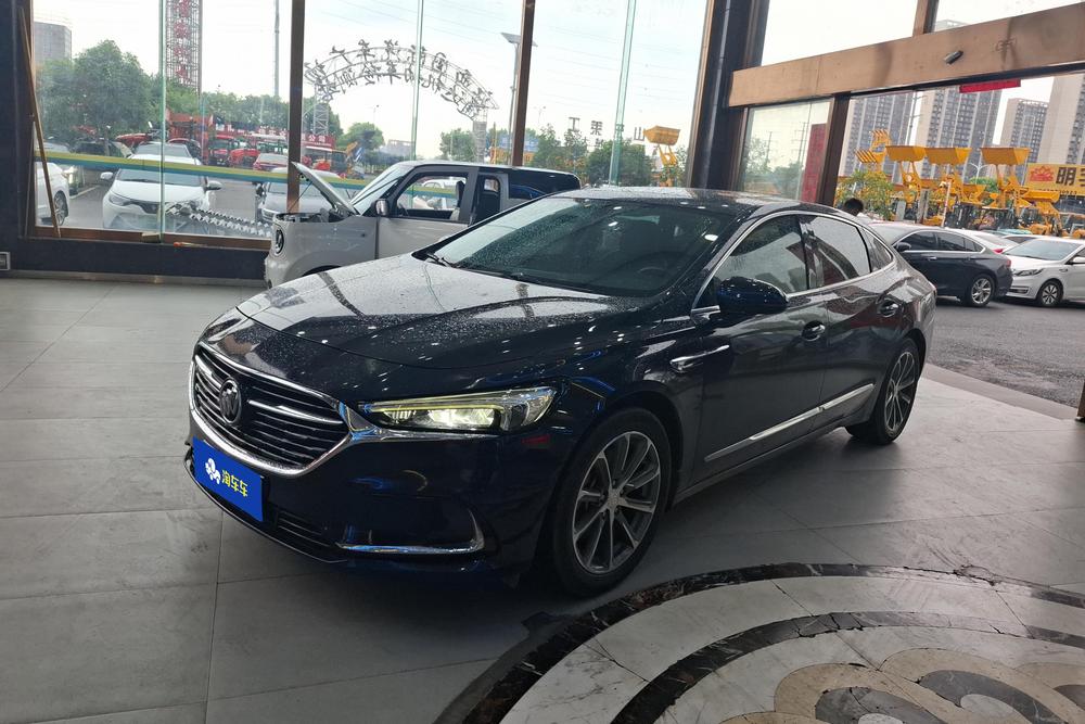 Buick LaCrosse 2021 652T luxury model