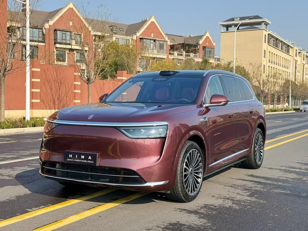 Cyrus_Automotive Wenjie M8 2025 extended range Ultra five-seat four-wheel drive version (192-line lidar)