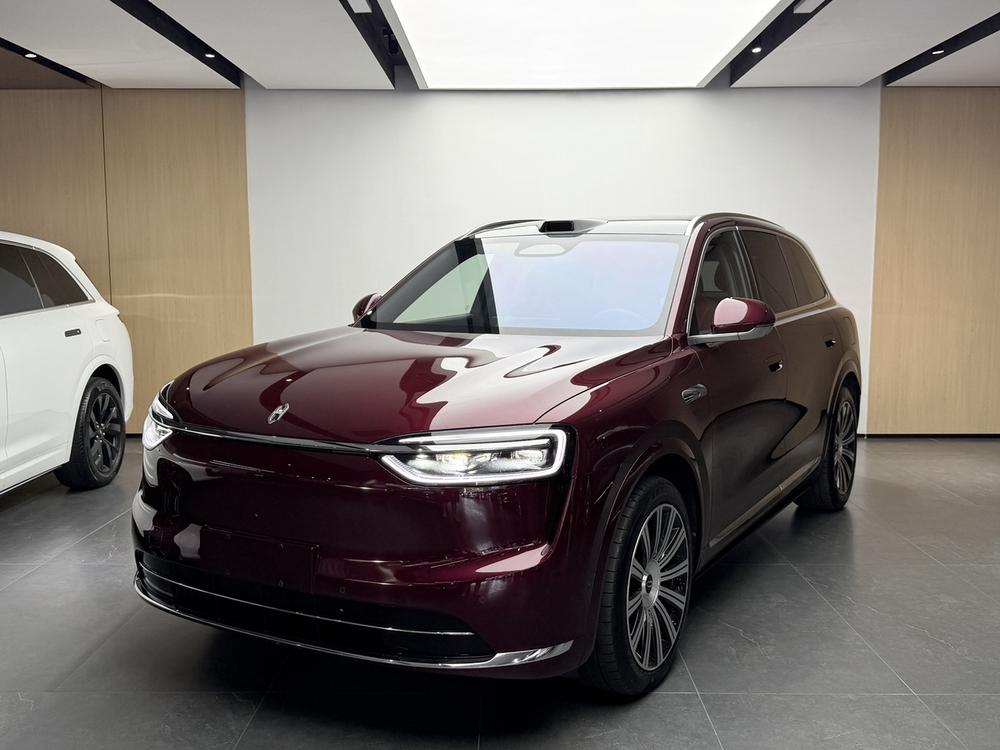 Cyrus_Automobiles Wenjie M7 2026 extended range Ultra six-seater four-wheel drive version (192-line lidar)
