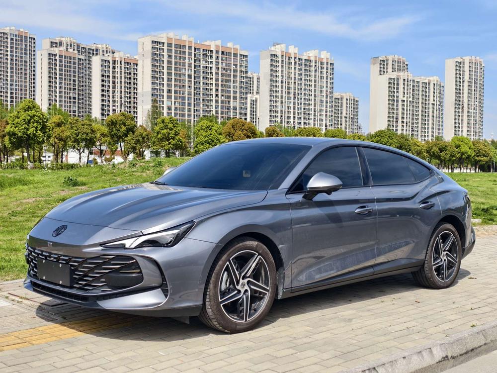SAIC MG7 2023 1.5T DCT Ultimate Deluxe Edition