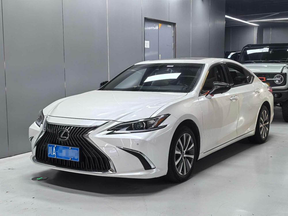 Lexus Lexus ES 2021 200 Excellence Edition