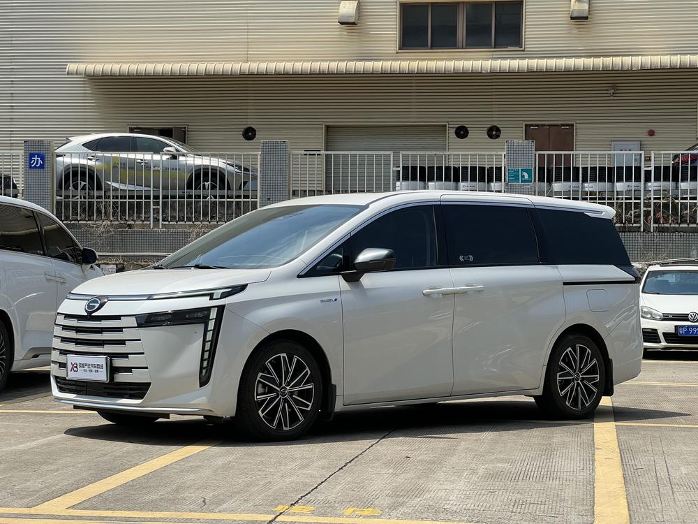 GAC Trumpchi E8 PHEV 2024 2.0ATK 150km MAX+