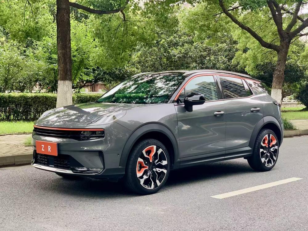 Lynk_&_Co Lynk & Co 06 2020 1.5T Yao Halo
