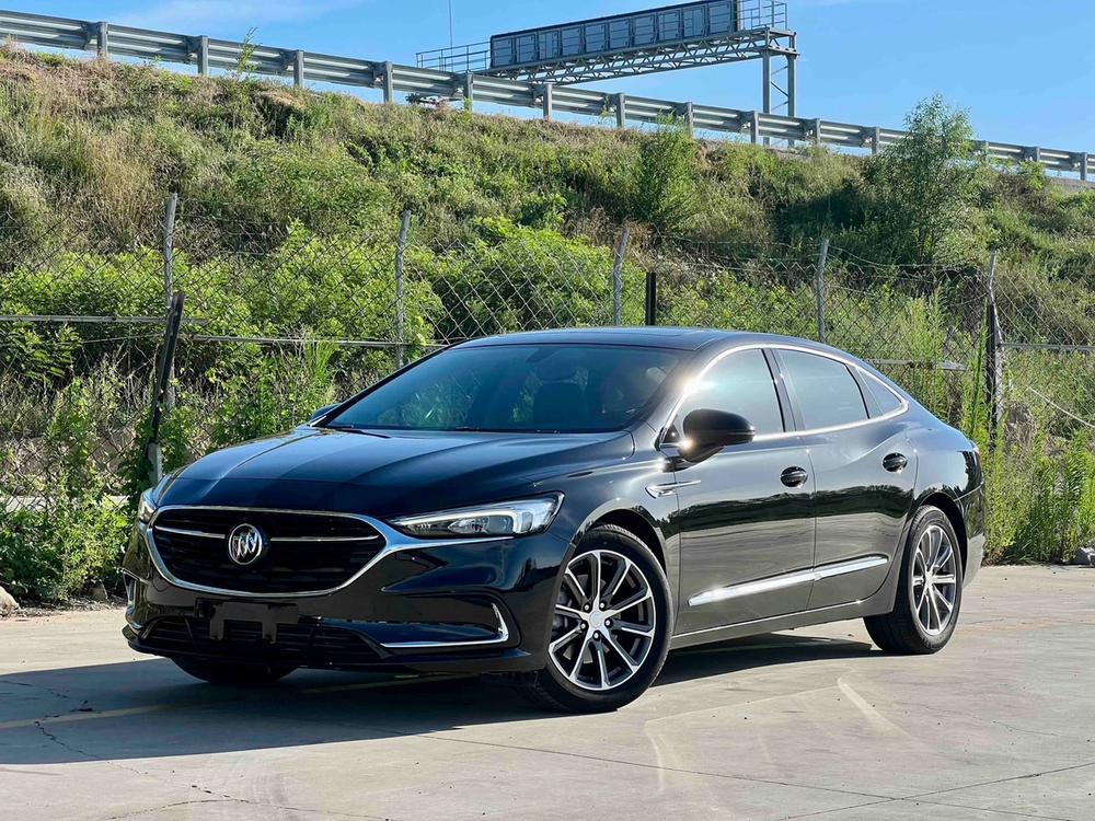Buick LaCrosse 2021 652T luxury model