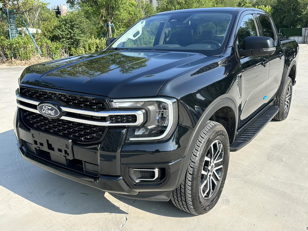 Ford Ranger 2025 2.3T diesel exploration-four-wheel drive automatic version