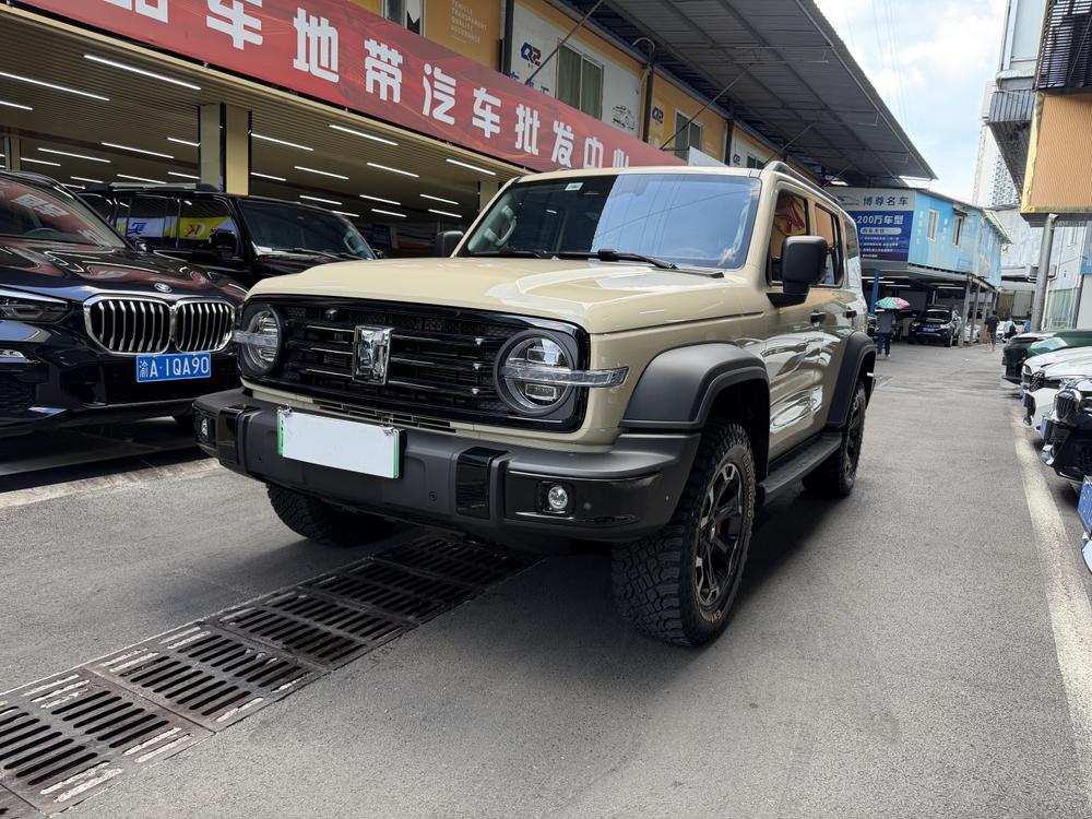 Great_Wall_Motors Tank 300 Hi4-T 2025 model 2.0T standard type 37.1kW·h