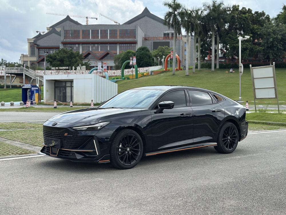 Changan Changan UNI-V 2022 1.5T sports version