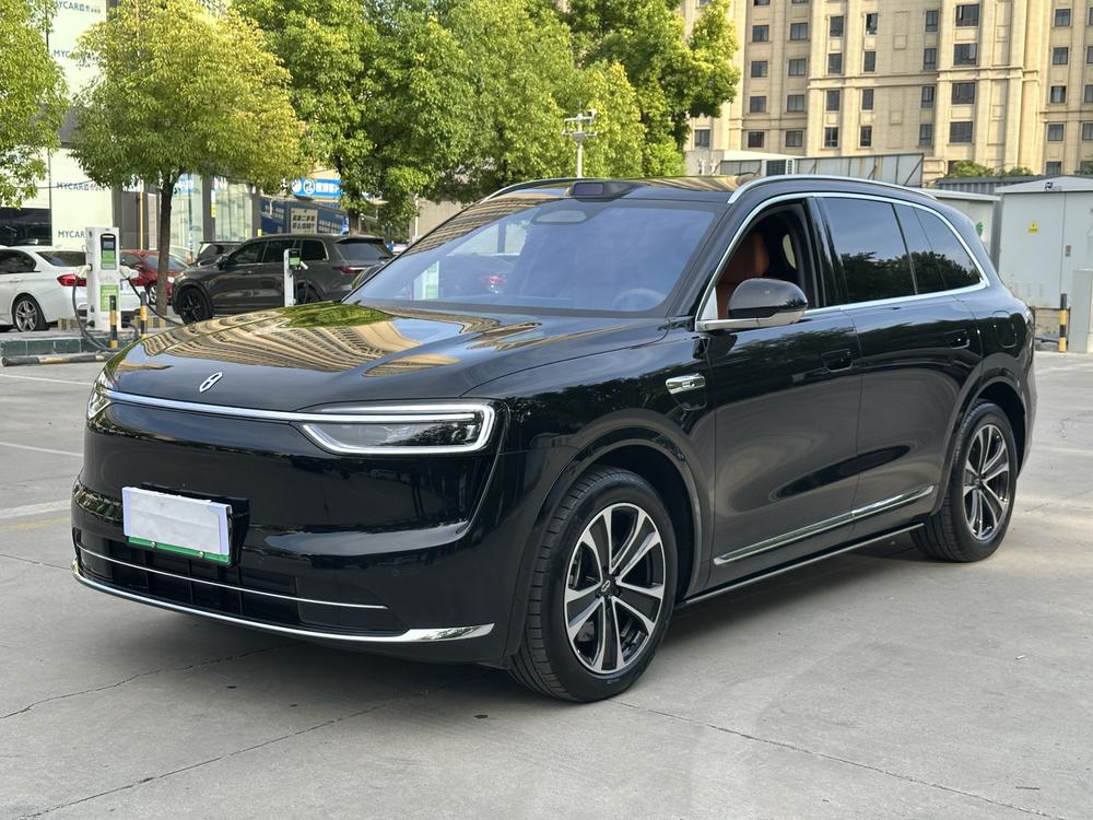Cyrus_Automobiles Wenjie M7 2026 extended range Max five-seater four-wheel drive version (192-line lidar)