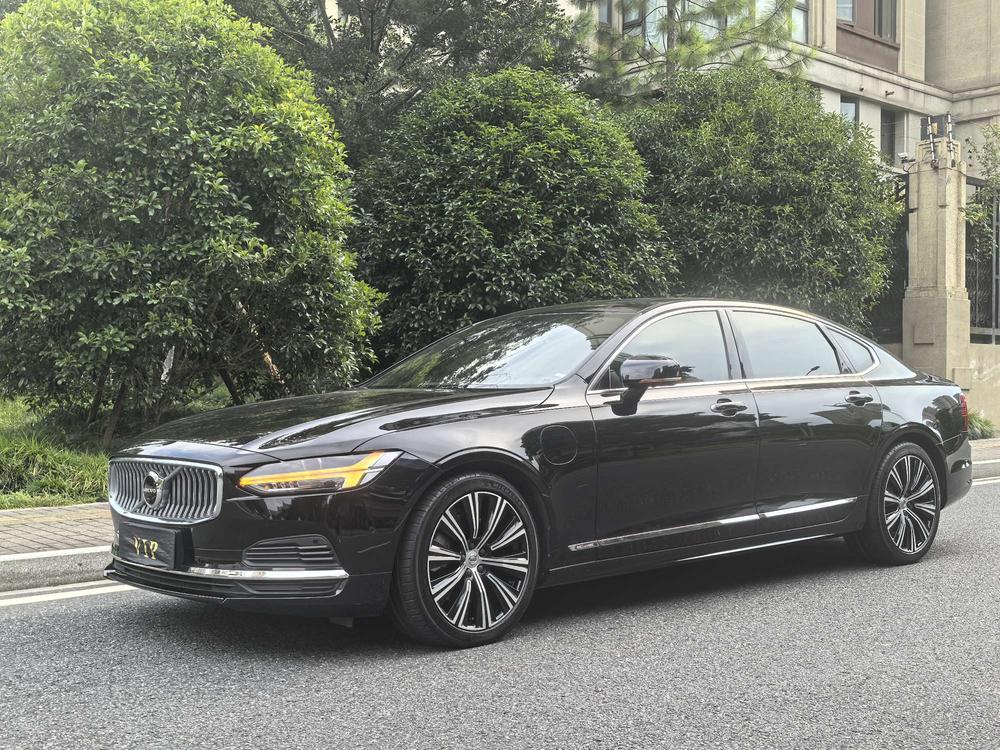 Volvo_Asia_Pacific Volvo S90 PHEV 2022 T8 E-Drive Hybrid Zhiya Luxury Edition