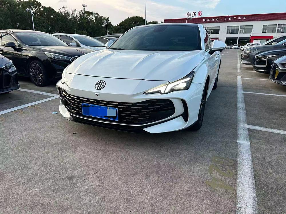 SAIC MG7 2023 1.5T DCT Ultimate Deluxe Edition