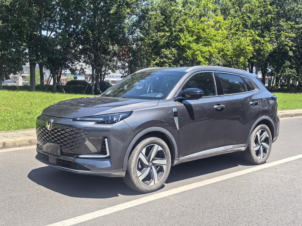 Changan Changan CS55 PLUS 2024 third generation 1.5T DCT premium model