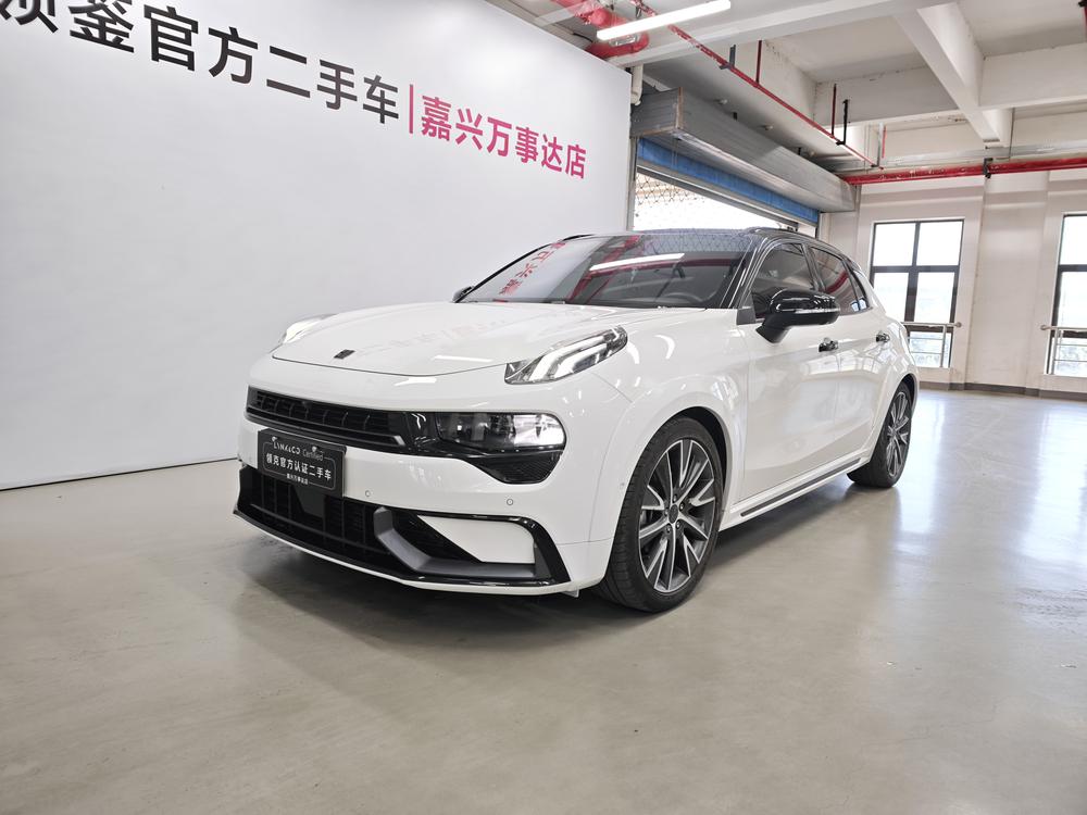 Lynk_&_Co Lynk & Co 02 Hatchback 2022 2.0TD Hatchback Pro