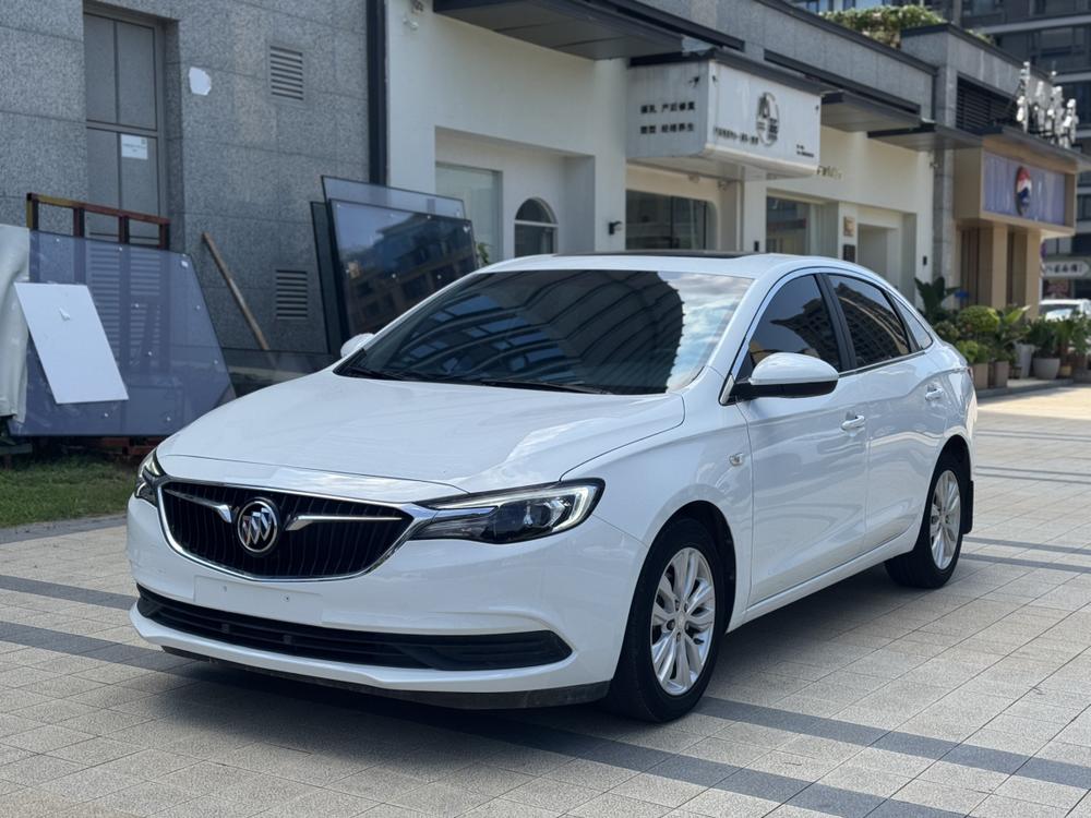 Buick Yinglang 2021 model 1.5L automatic aggressive model