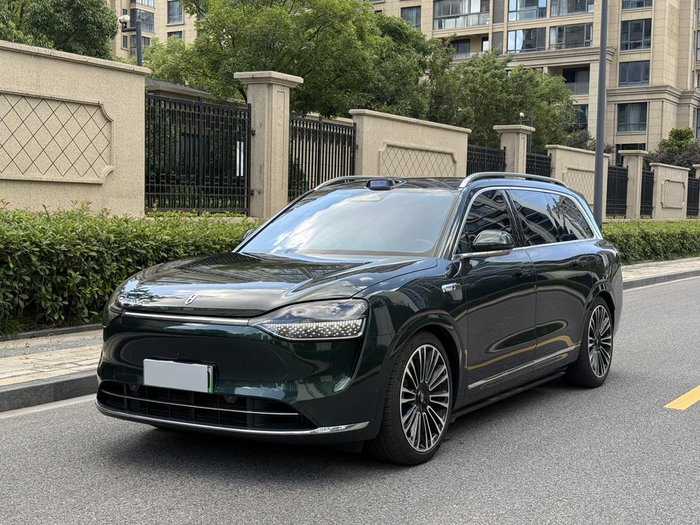 Cyrus_Automotive Wenjie M9 2025 extended range Ultra five-seater version (192-line lidar)