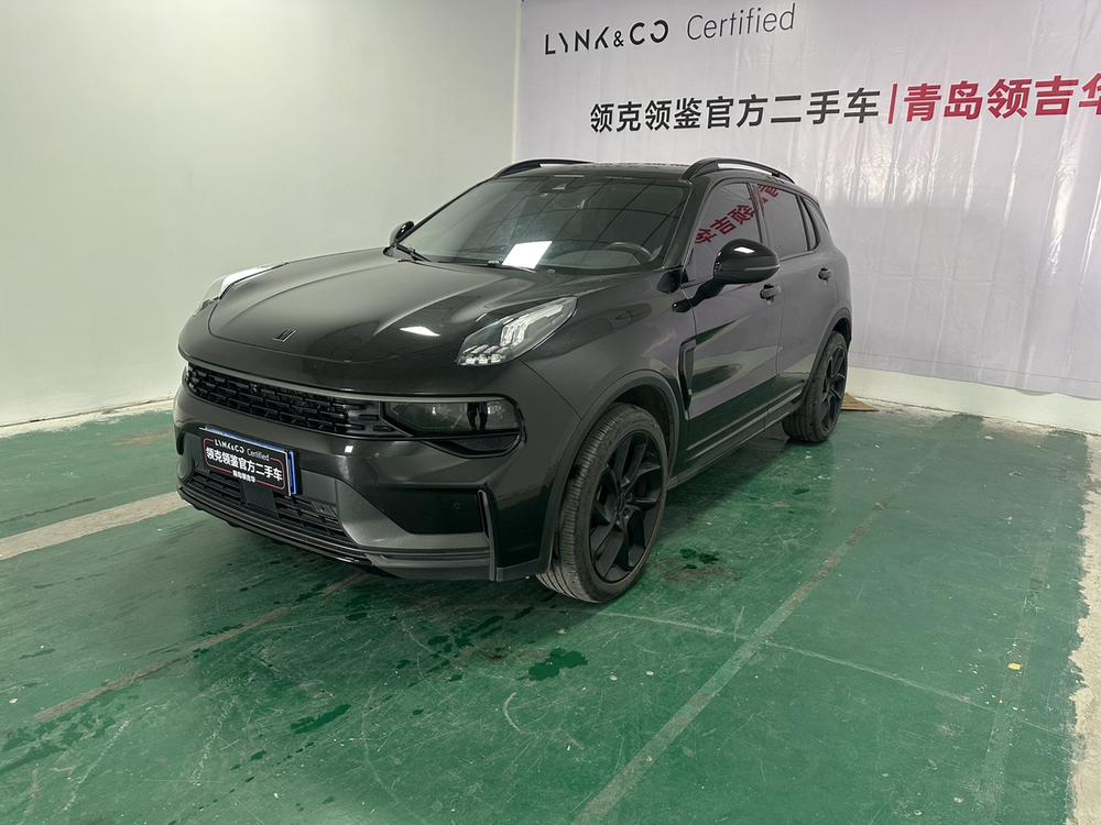 Lynk_&_Co Lynk & Co 01 2021 2.0TD 4WD Dark Night Edition