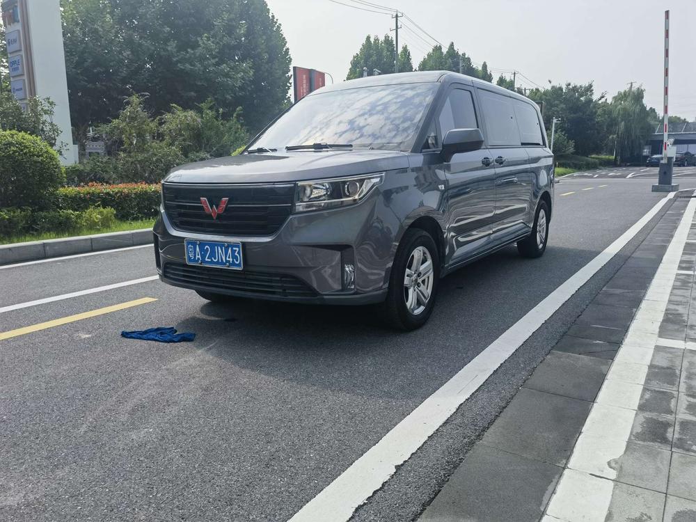 Wuling Wuling Zhengcheng 2021 1.5T manual luxury model