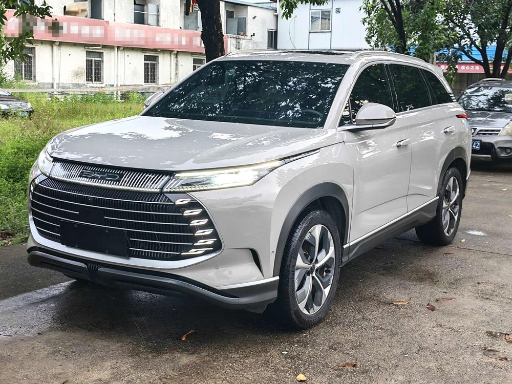 BYD Corvette 07 2023 DM-i 205KM flagship model