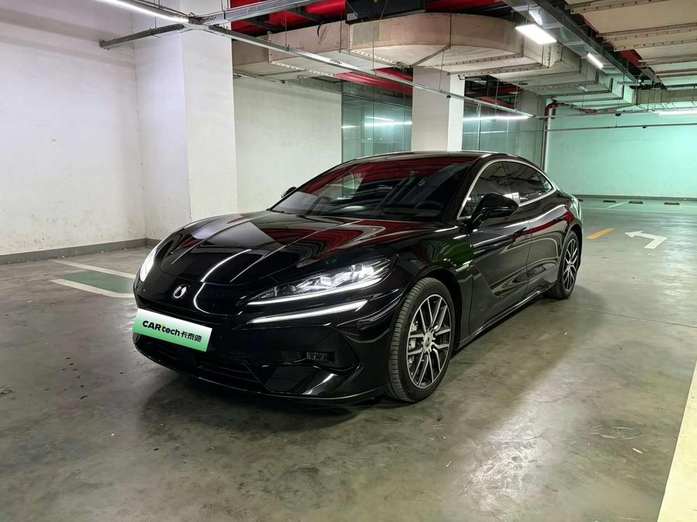 Denza_Motors Denza Z9 DM 2024 1100 four-wheel drive Max version