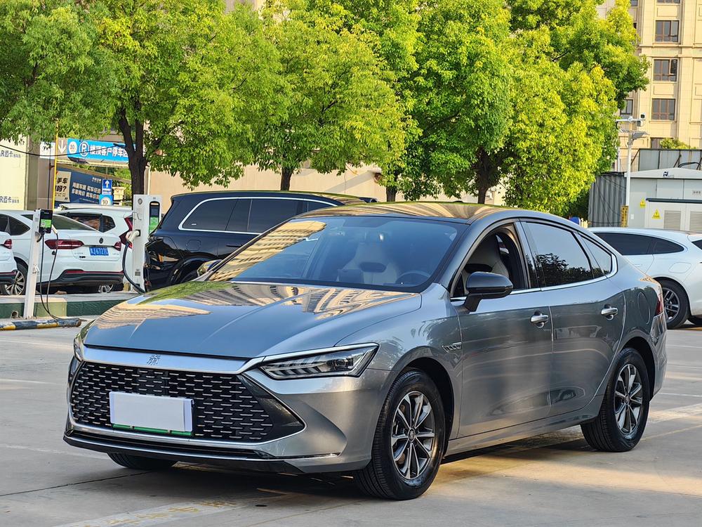 BYD Qin PLUS DM 2023 DM-i Champion Edition 55KM Leading Type