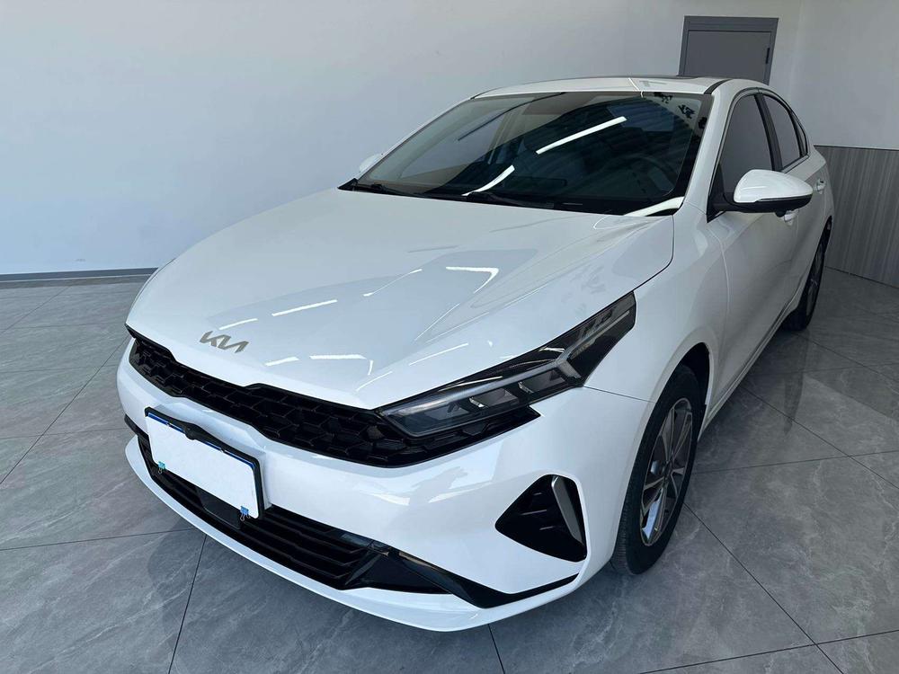 kia Kia K3 2023 1.5L IVT Deluxe Edition