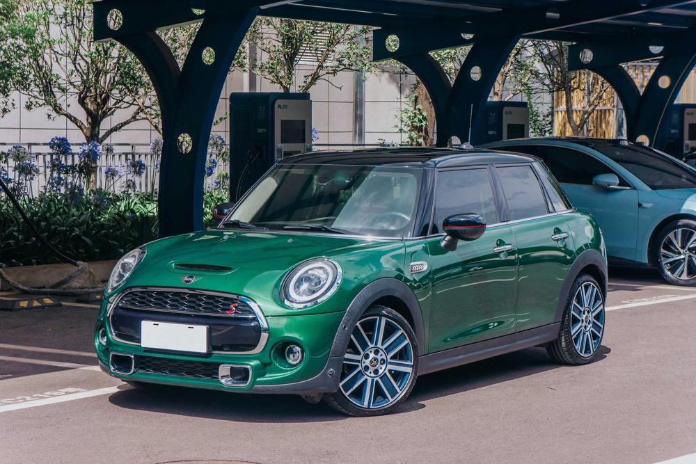 MINI MINI 2020 2.0T COOPER S Artist Five-Door Edition
