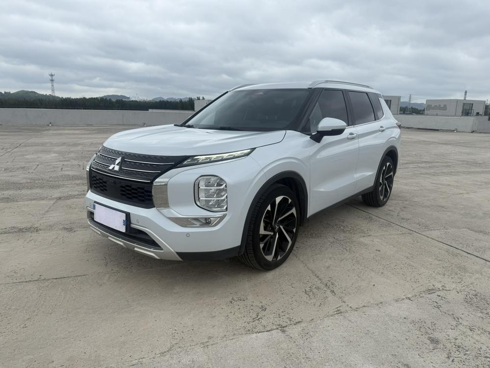 Mitsubishi Outlander 2023 1.5T CVT four-wheel drive excellence version 5 seats