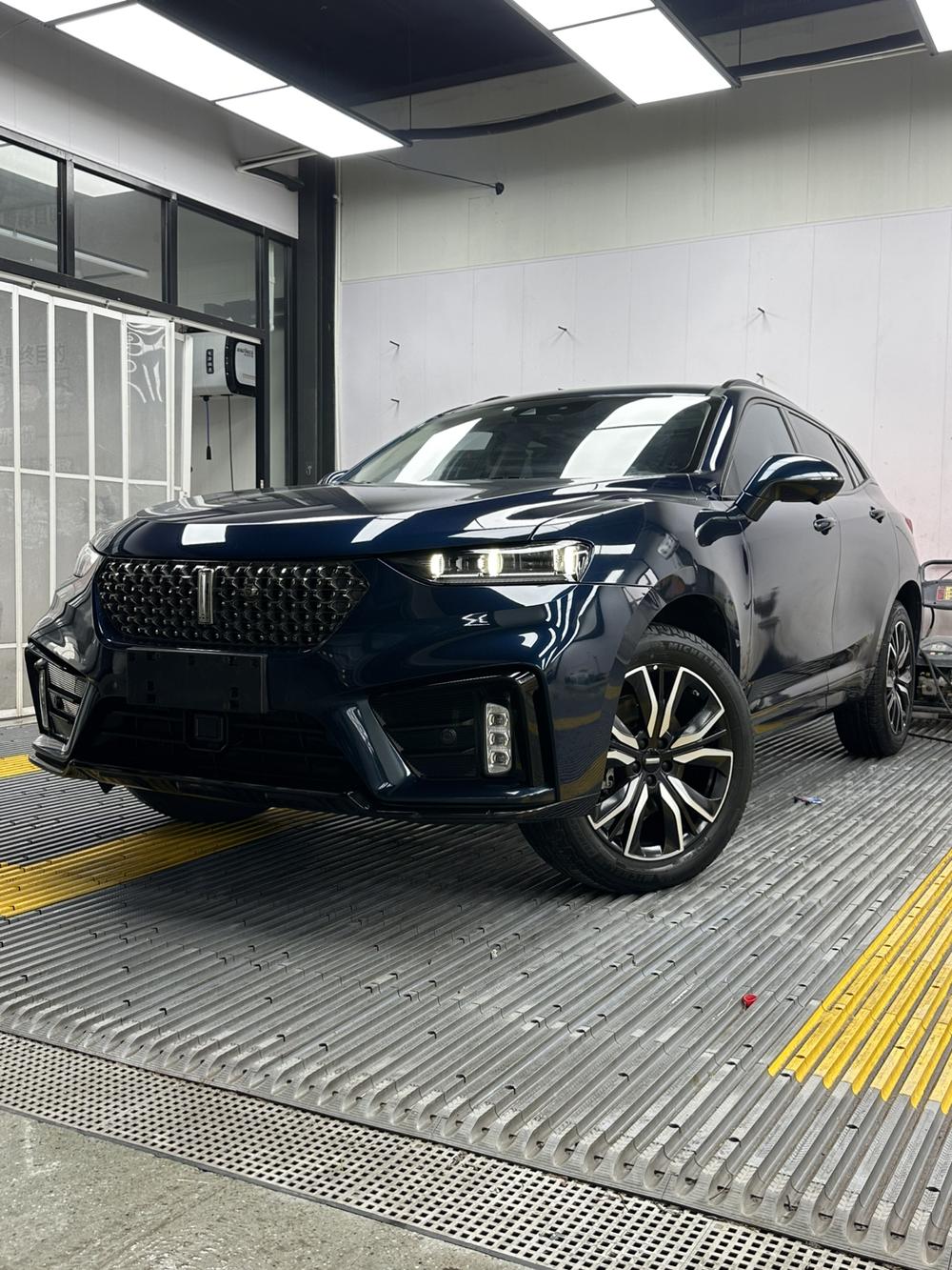 Great_Wall_Motors Wei brand VV7 2020 2.0T flagship model