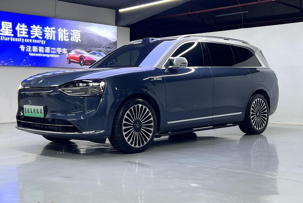 Cyrus_Automobiles Wenjie M9 2024 extended range Ultra six-seat version