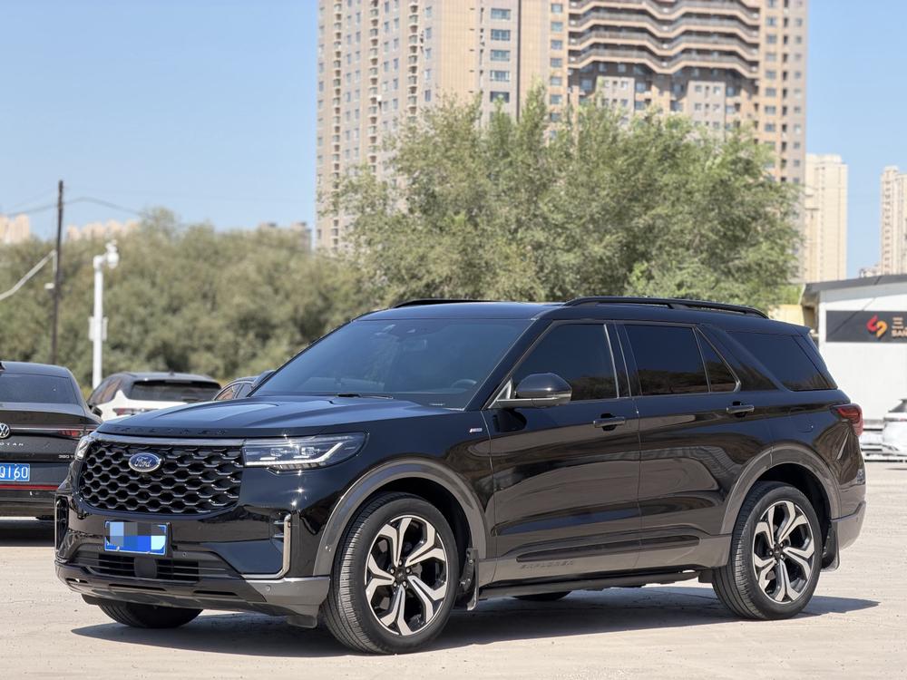 Ford Explorer 2023 EcoBoost 285 four-wheel drive ST-LINE 6-seater