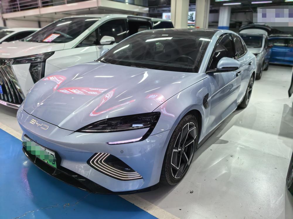 BYD Seal 2022 700KM long range rear-wheel drive version