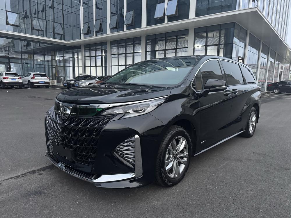 Toyota Senna 2024 Dual Engine 2.5L Comfort Edition