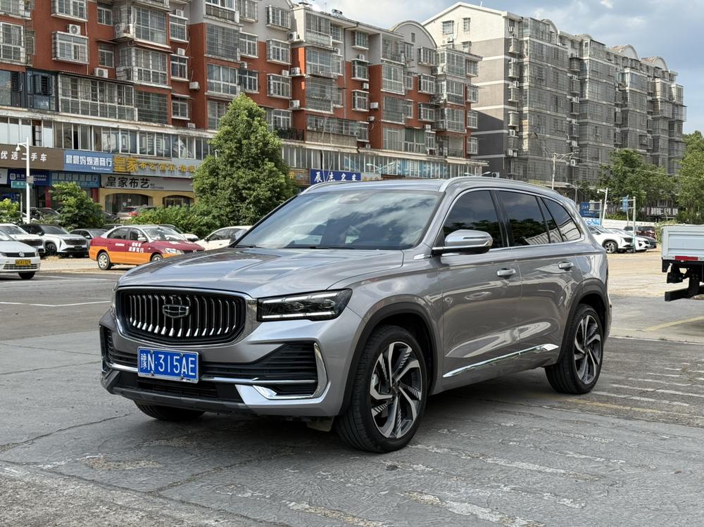 Geely Xingyue L 2023 2.0TD high-power automatic two-wheel drive flagship model